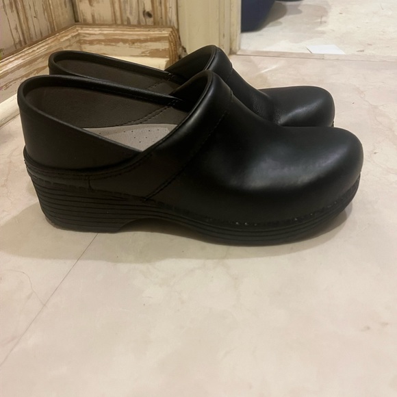 Dansko LT - Picture 2 of 3